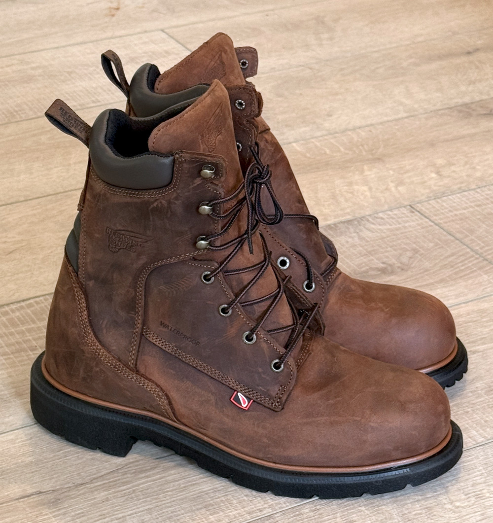 NEW RED WING 4200 DYNAFORCE 8-INCH WATERPROOF SAFETY STEEL TOE WORK BOOTS 8.5 D